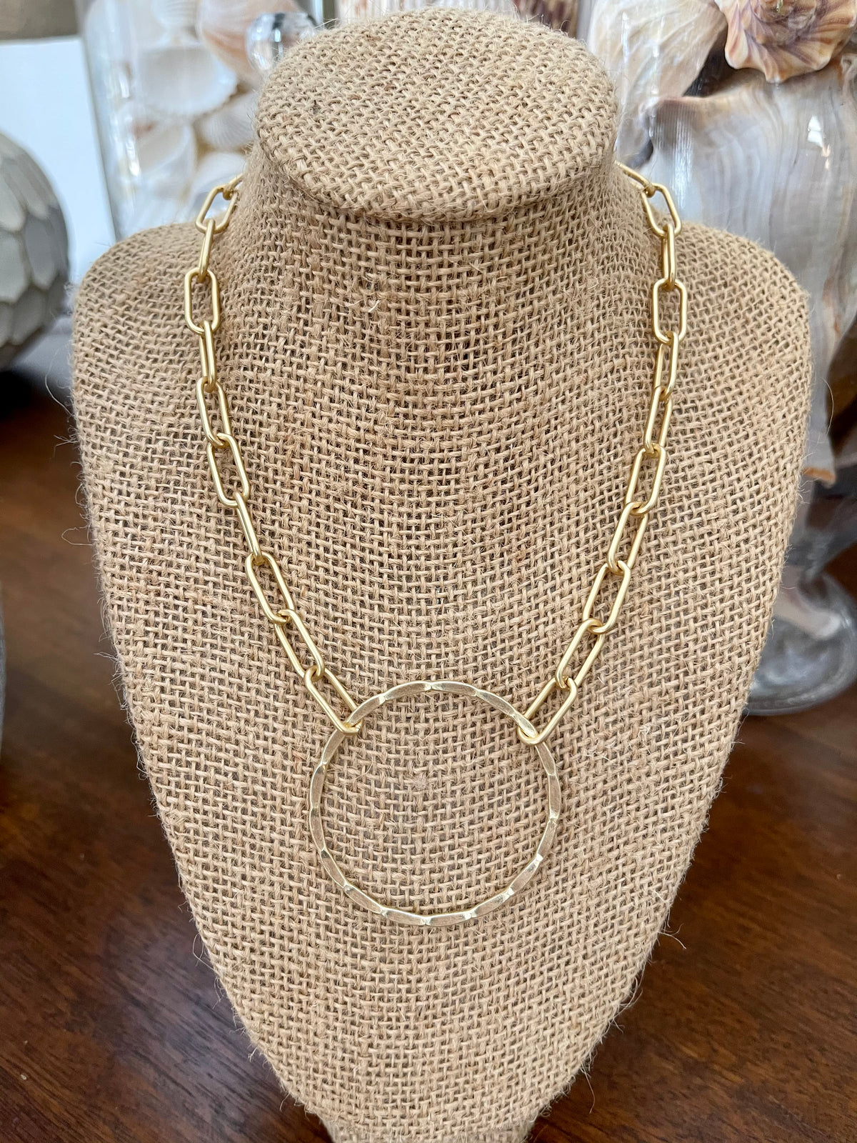 THE CIRCLE GOLD
